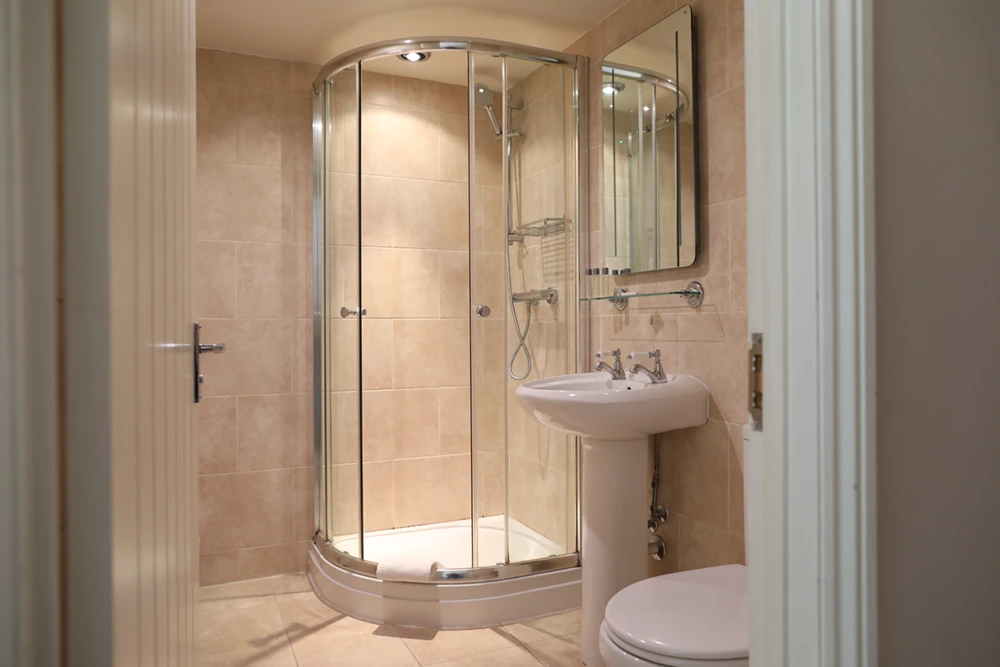 severn room shower